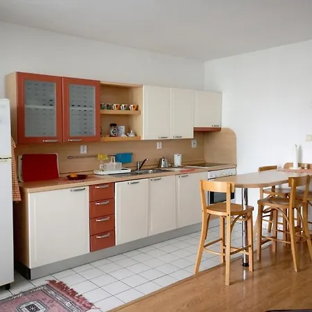 Pleasant Close To Center * Prague