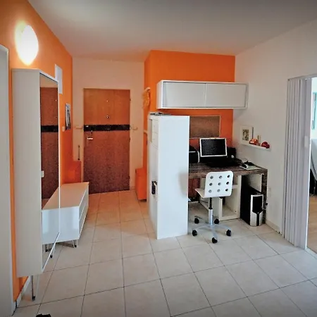 Pleasant Close To Center * Prague